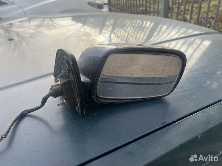 Зеркало правое corolla 110