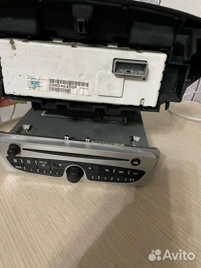 Автомагнитола