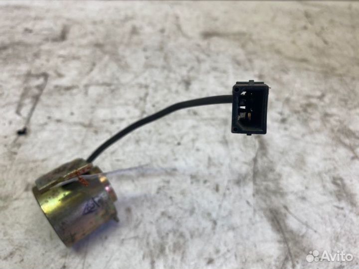 Клапан электромагнитный Audi 100 C4 (1991-1994)