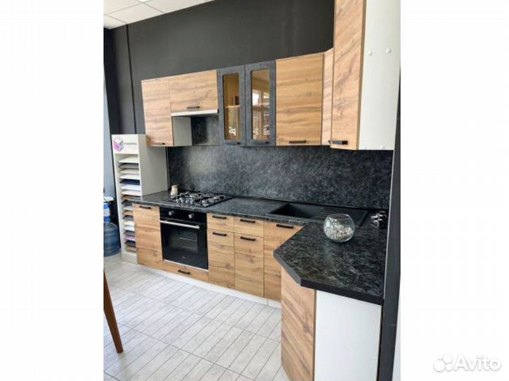 Кухня Пасаденна бюджетная модульная, под размер