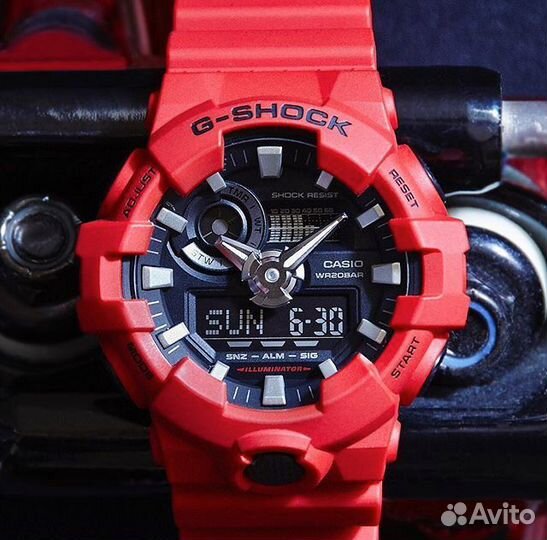 Оригинальные часы Casio G-Shock GA-700-4A