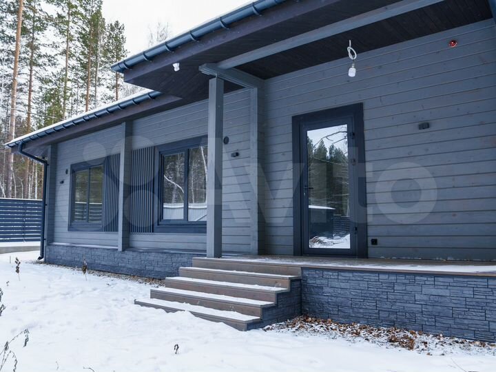 Дом 102 м² на участке 6 сот.