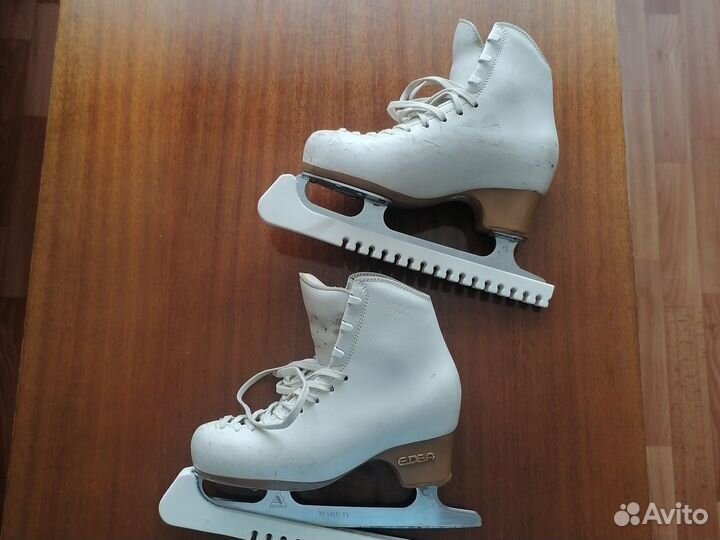 Коньки фигурные профессиональные женские 35 размер