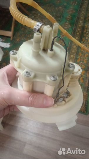 Фланец с топливным фильтром VW touareg 2002-2010