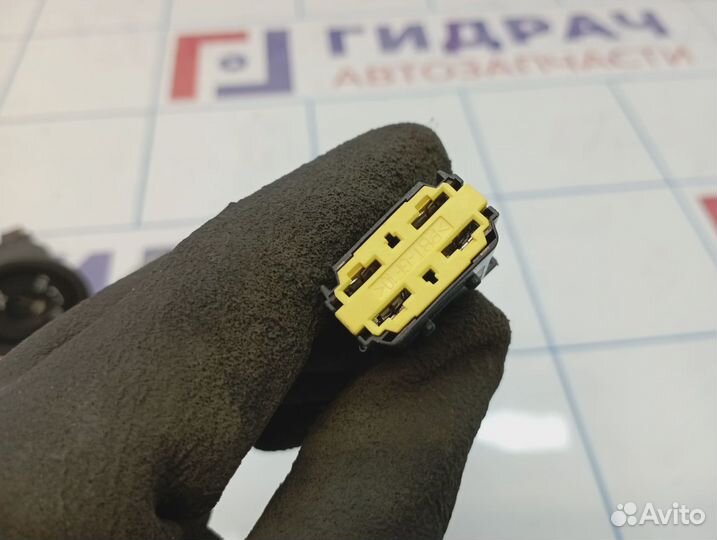 Замок зажигания Nissan Almera (G15) D8700-4AA0A