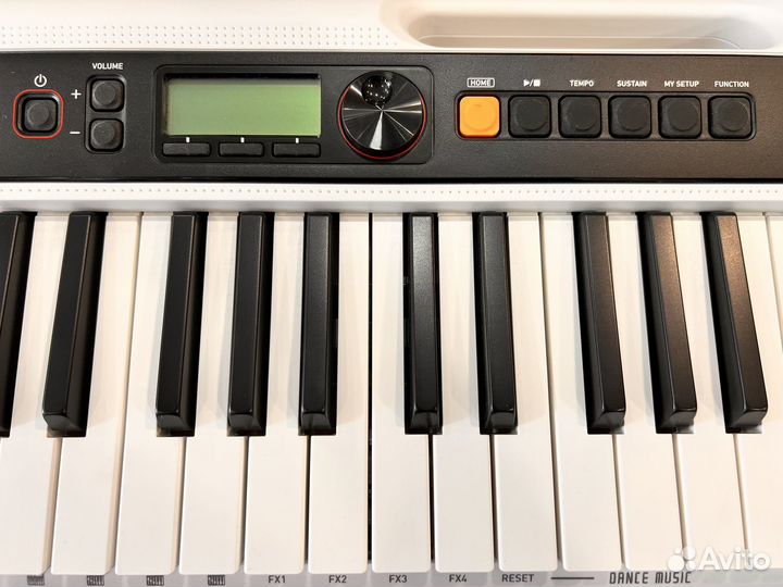 Синтезатор Casio CT-S200