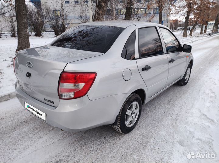 LADA Granta 1.6 МТ, 2013, 95 000 км