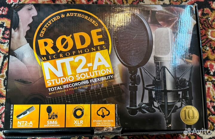 Студийный микрофон Rode NT2-A Studio Solution