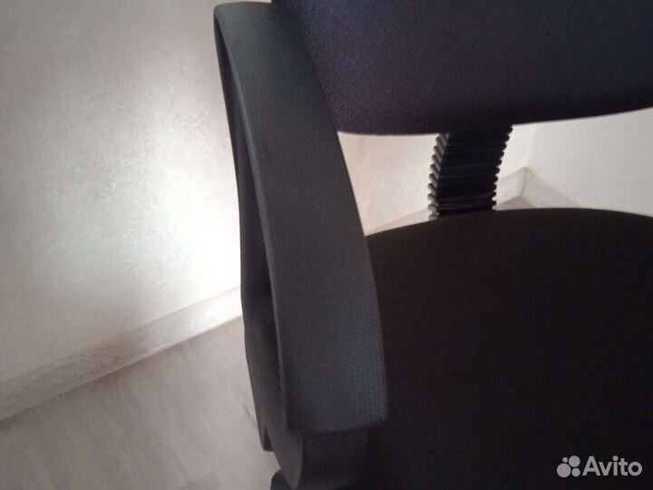 Кресло офисное