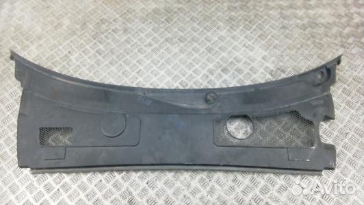 Накладка декоративная (жабо, дождевик) audi A6 C6