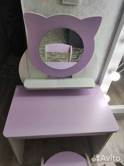 Детский туалетный столик для девочки