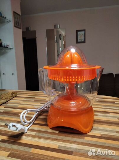 Соковыжималка для цитрусовых