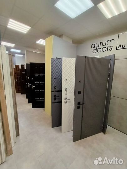 Дверь входная Орбита Z Зеркало