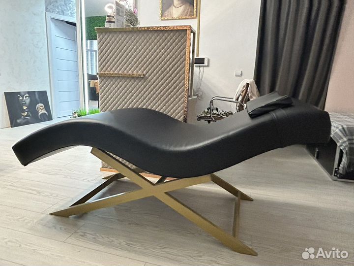 Кушетка косметологическая