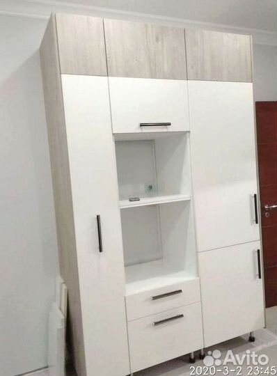Встроенный шкаф купе в прихожую