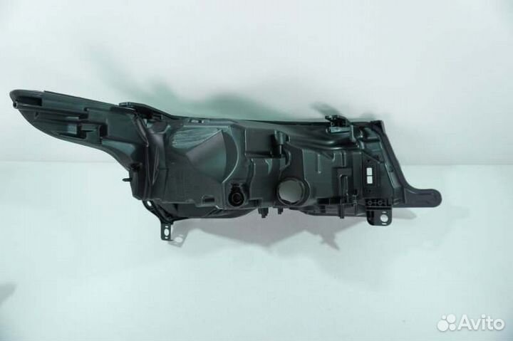 Корпус фары левый Land Rover Range Rover Sport 2