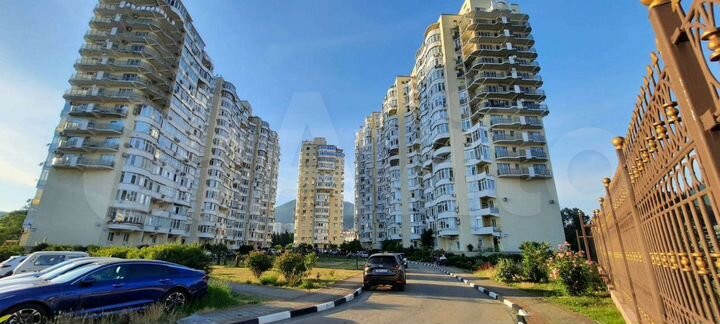 2-к. квартира, 63 м², 1/16 эт.