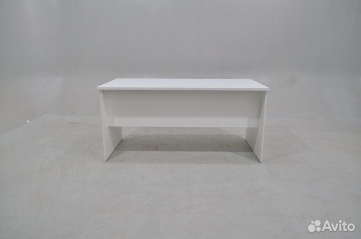 Стол письменный офисный