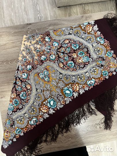 Павлопосадский платок из шерсти