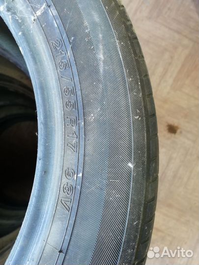 Yokohama dB Decibel E70 215/55 R17