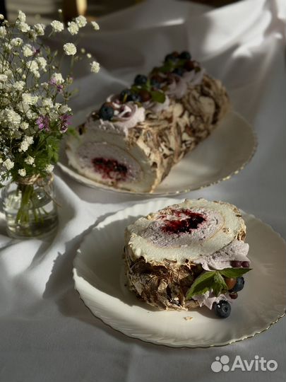 Меренговый рулет