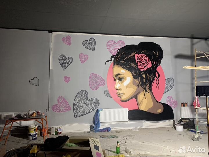 Художник по росписи стен