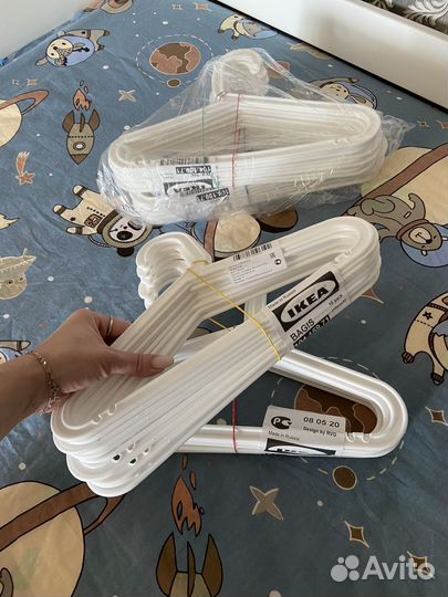 Вешалки плечики IKEA детские