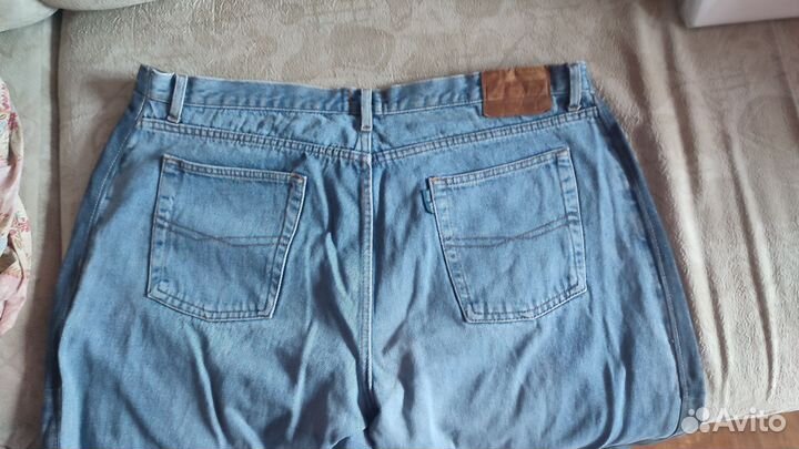 Джинсы
