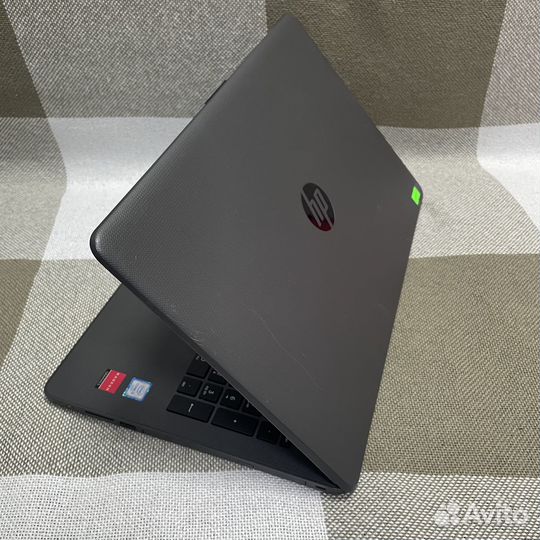 Ноутбук HP 250 G6 (т90880)