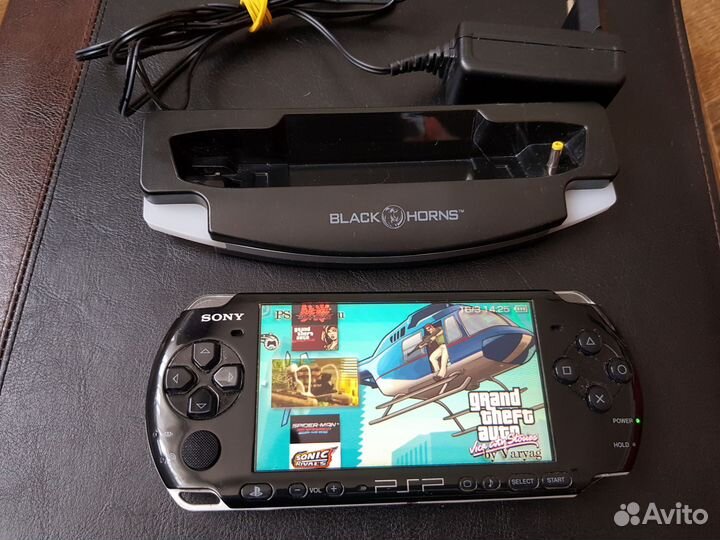 Sony PSP, очень много игр