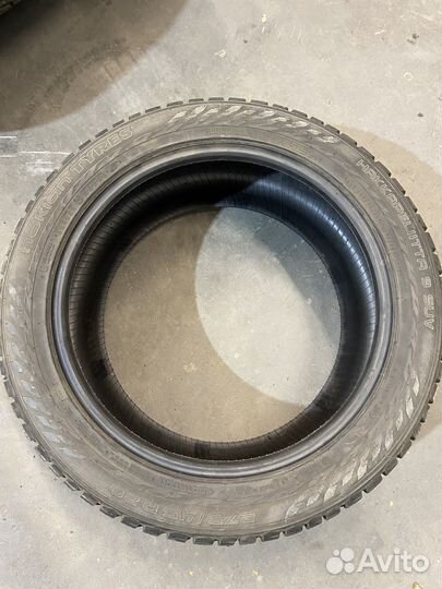 Nokian Tyres Hakkapeliitta 9 SUV 275/45 R20 110T