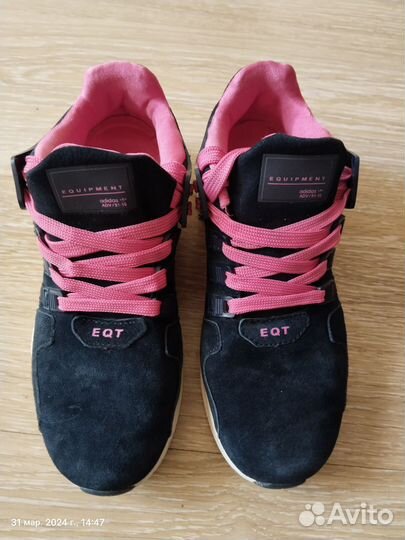 Кроссовки женские adidas 38 р