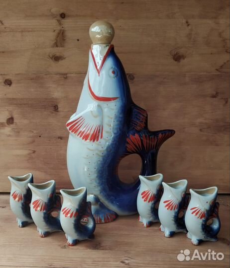 Фарфоровый сервиз 