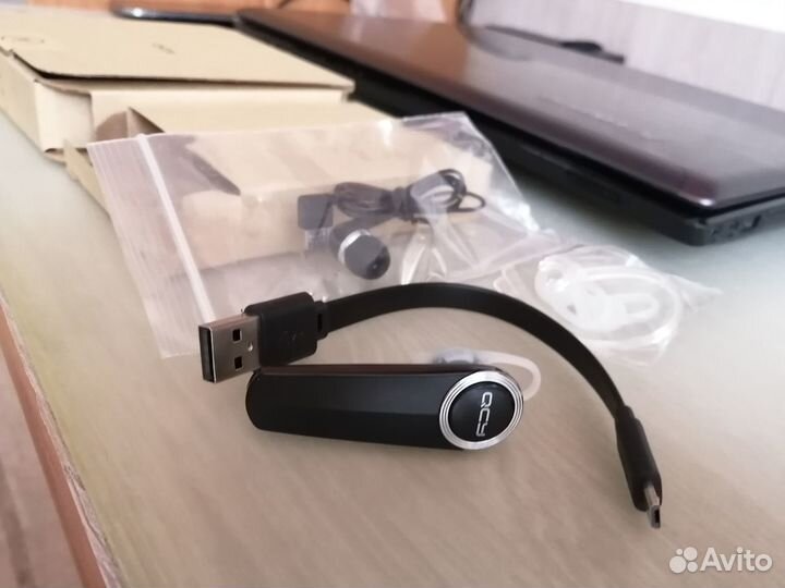 Гарнитура Bluetooth QCY Q8S