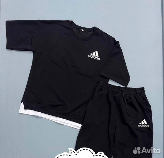 Мужской спортивный костюм с шортами adidas