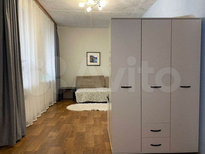 2-к. квартира, 50 м², 4/6 эт.