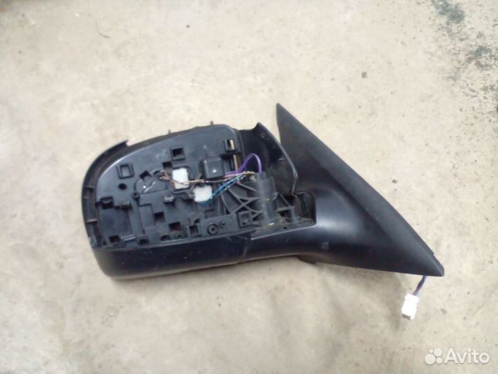 Зеркало правое Subaru Forester S12 на запчасти