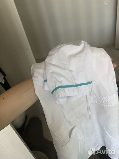 Медицинский халат и колпак б/у