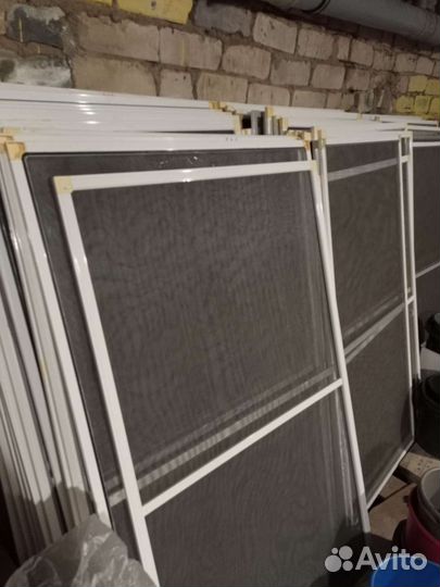 Москитные сетки на окна