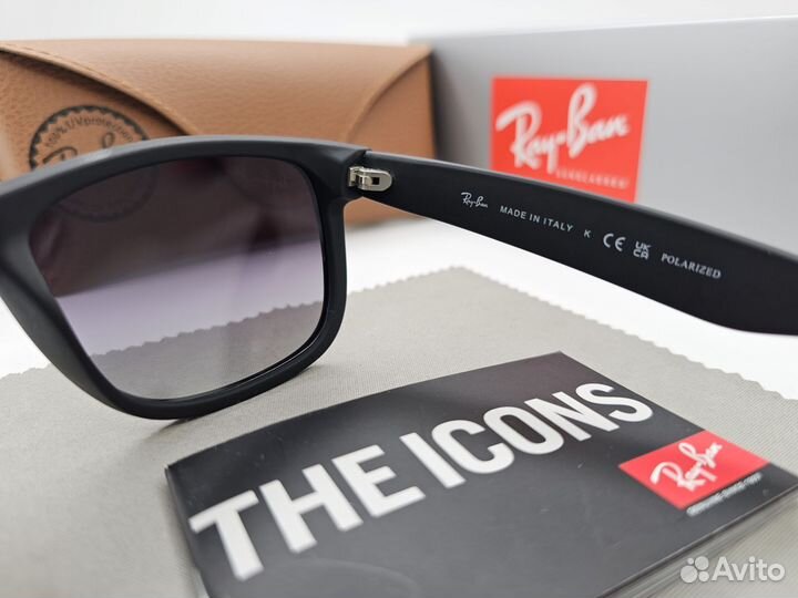 Очки Ray Ban Justin 4165 Polarized Grey Gradient