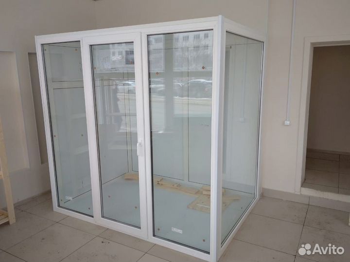 Холодильник для цветов