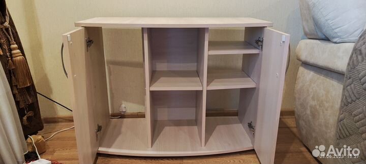 Продам аквариум 160-180 л. с тумбочкой