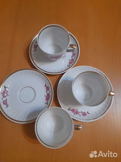 Кофейная чашка с блюдцем фарфор