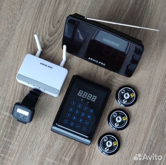 Кнопка вызова официанта комплект с часами и табло