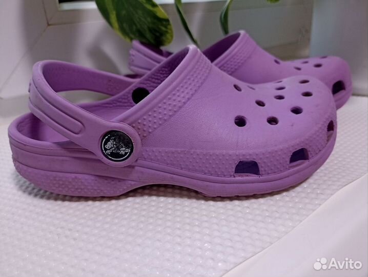 Crocs C12