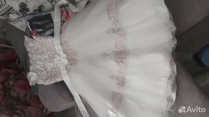 Красивое платье на выпускной в сад