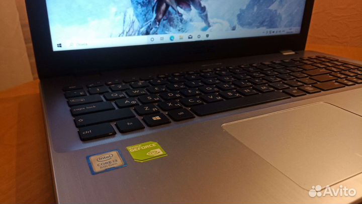 Игровой ноутбук Asus
