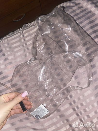 Духи, мыло, svarovski 66 avenue maissa