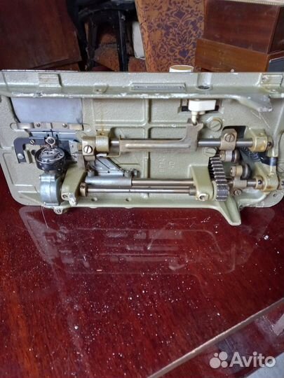 Швейная машина Veritas