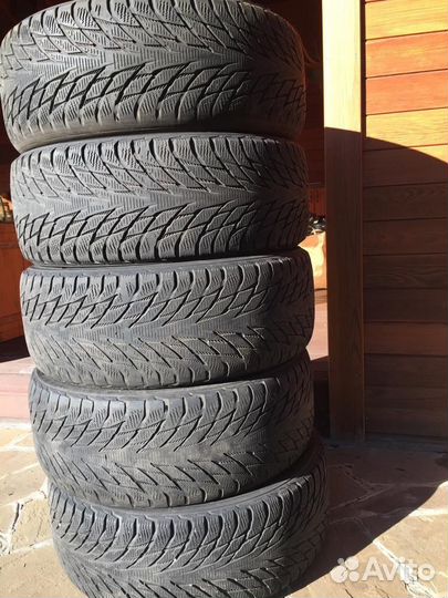 Nokian Tyres Hakkapeliitta R2 225/55 R17 101